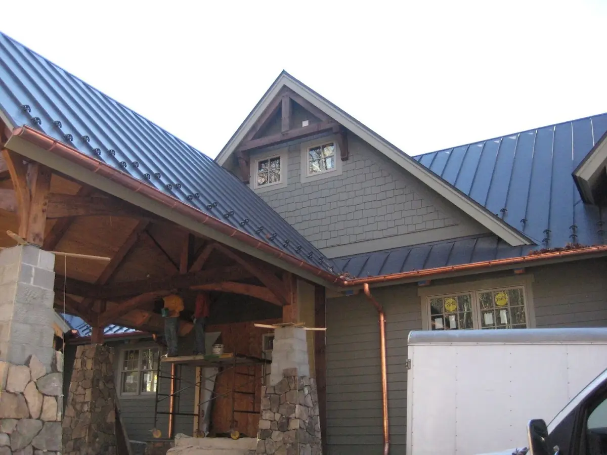 Craftsman Roofing team delivering quality roofing work in Irvington